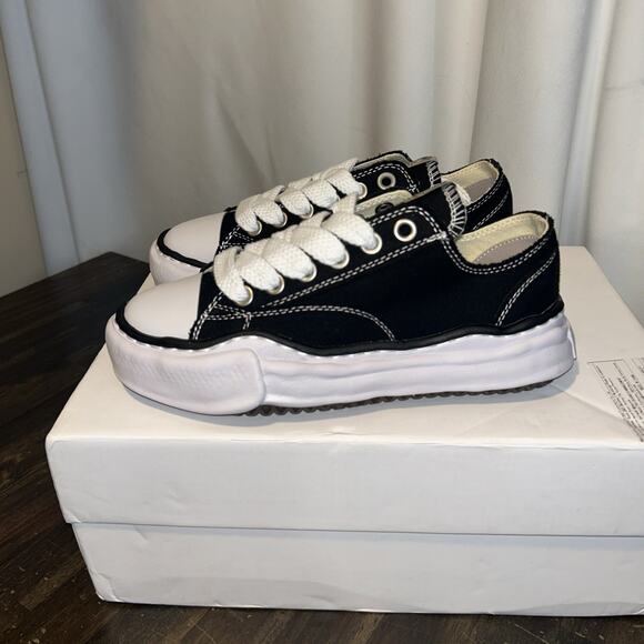 New In The Box Maison Mihara Yasuhiro OG Size 37 (US Women’s 6.5 to 7) - Picture 3 of 10